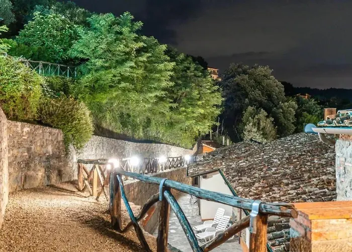 Charming With Shared Pool In Διαμέρισμα Loro Ciuffenna