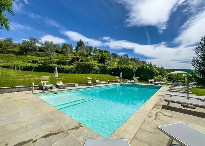 Apartman Charming With Shared Pool In Loro Ciuffenna