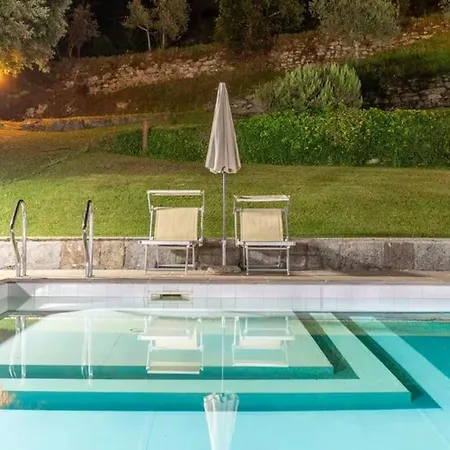 Charming With Shared Pool In Loro Ciuffenna